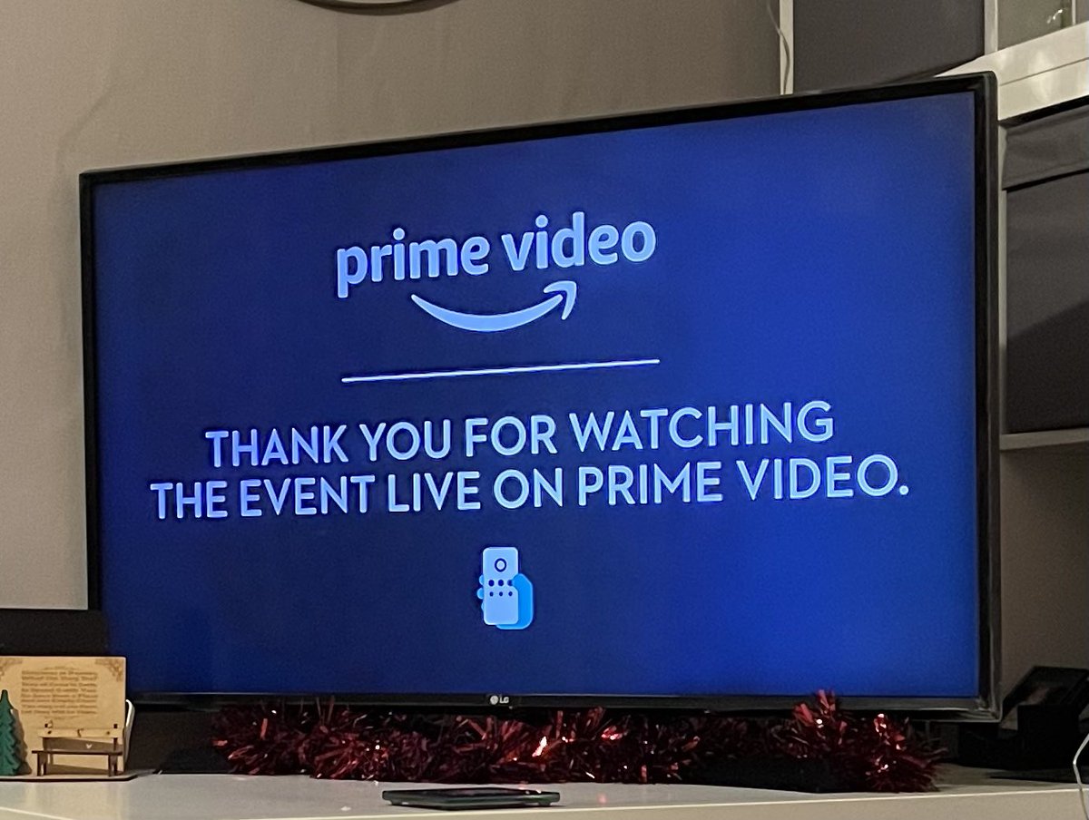 pink123bex's tweet photo. When you’re happily watching #AVLLIV with Xmas leftovers and @primevideosport does this 😳😳 #PrimeVideo #dontscareus #resetandfixed https://t.co/8k4BgCdczA