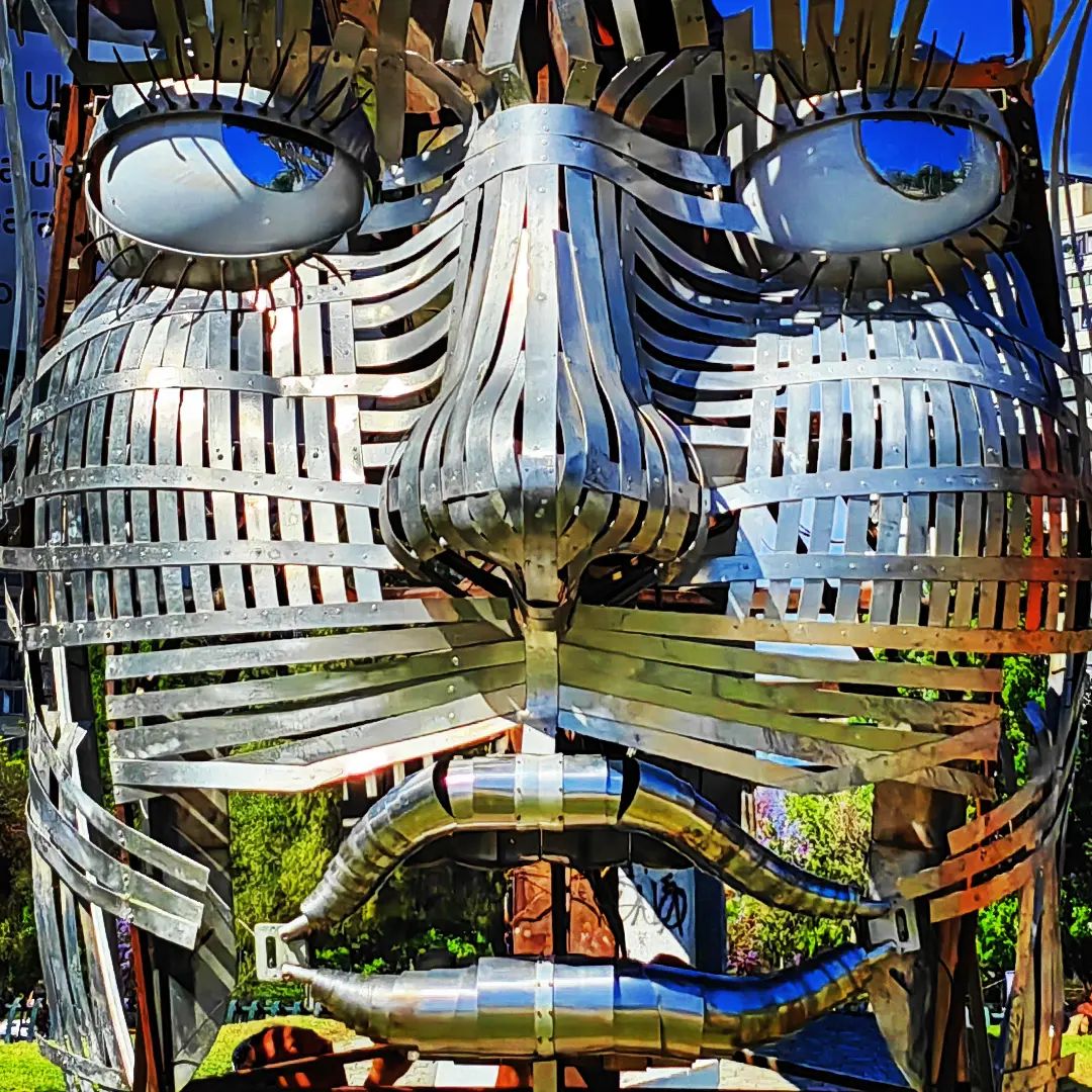 Cuando te cuentan que no fueron al #HechoEnCasaEntel 2022, porque no se habían enterado. 🤭 ¡Buena semana, amig@s!