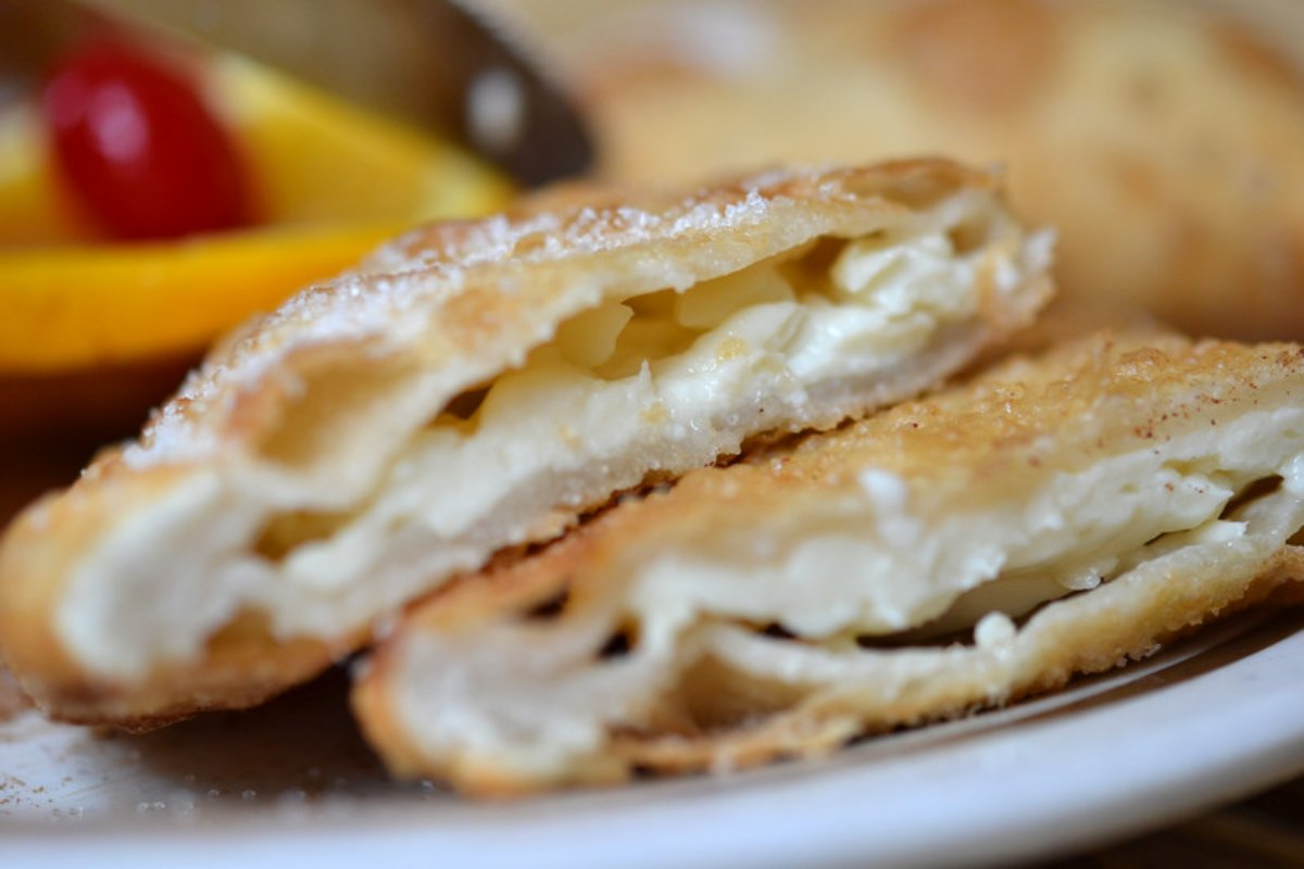 superpollony's tweet photo. Now that Santa has had his milk and cookies, it’s time to treat yourself too! Stop by Super Pollo for one of our fresh and delicious desserts this week. https://t.co/bLeCNG4NVE