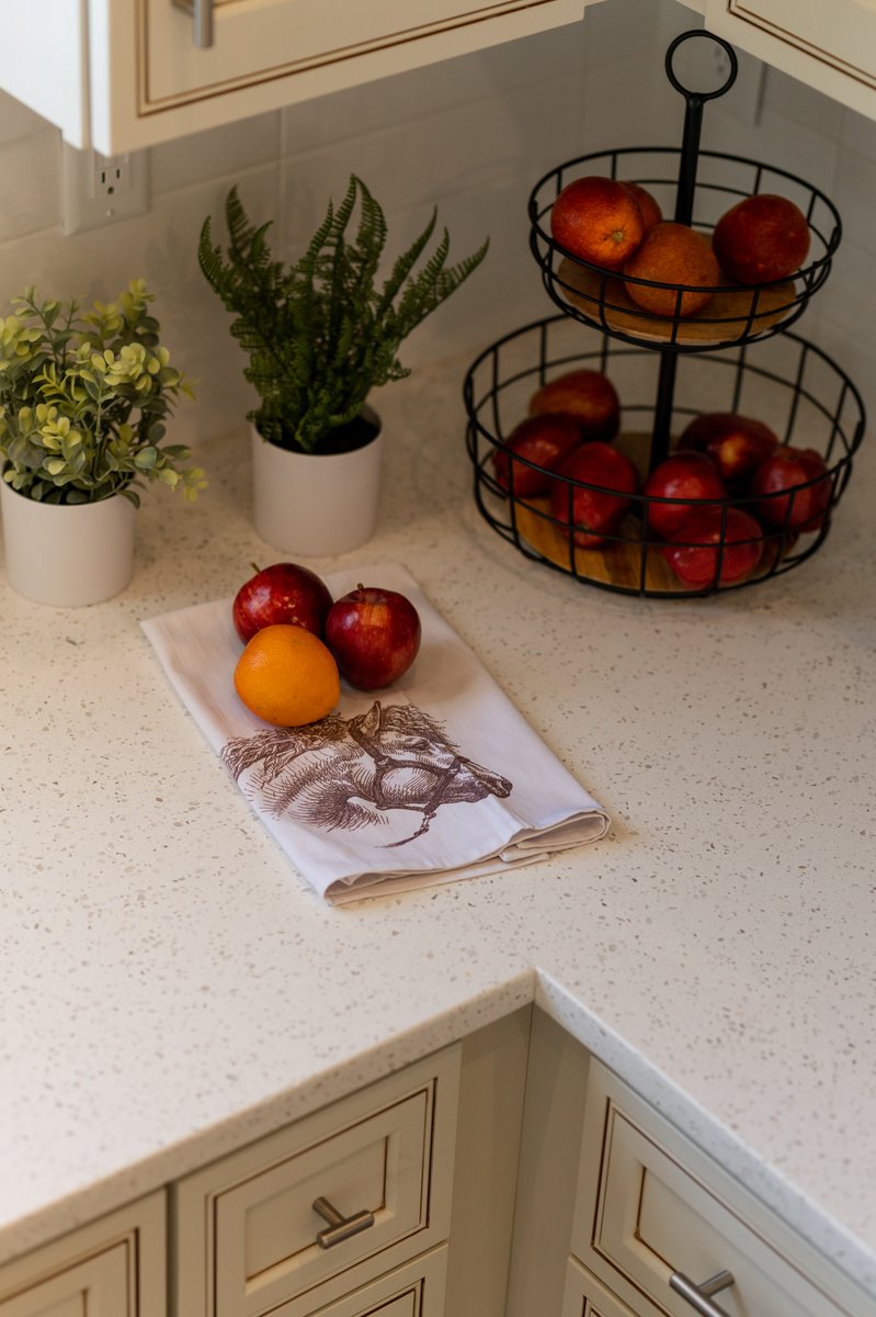 What did you get for Christmas?🎁✨

......................................
𝗙𝗼𝗿 𝗘𝘃𝗲𝗿𝘆 𝗥𝗶𝗱𝗲𝗿 🐎
Online at Breeches.com 🌐
Use #EquestrianlyYours to be featured!