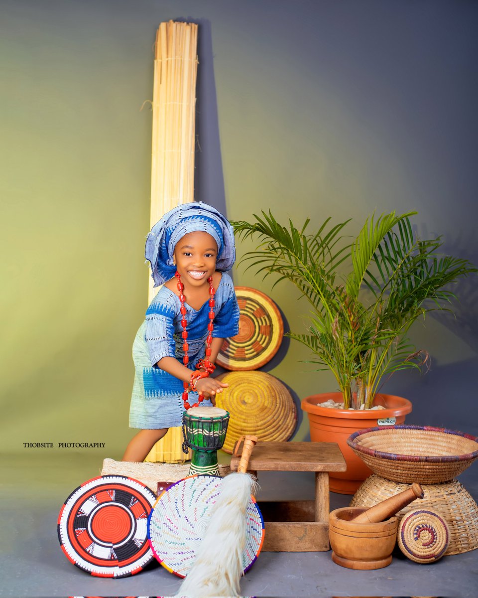 Chiefgaddiel's tweet photo. Who wants a child model?  
My niece! ❤
Please help me like and retweet. I take Jesus beg you 🙏🏽. Thanks, may God bless you. https://t.co/ilwFf9mMeL
