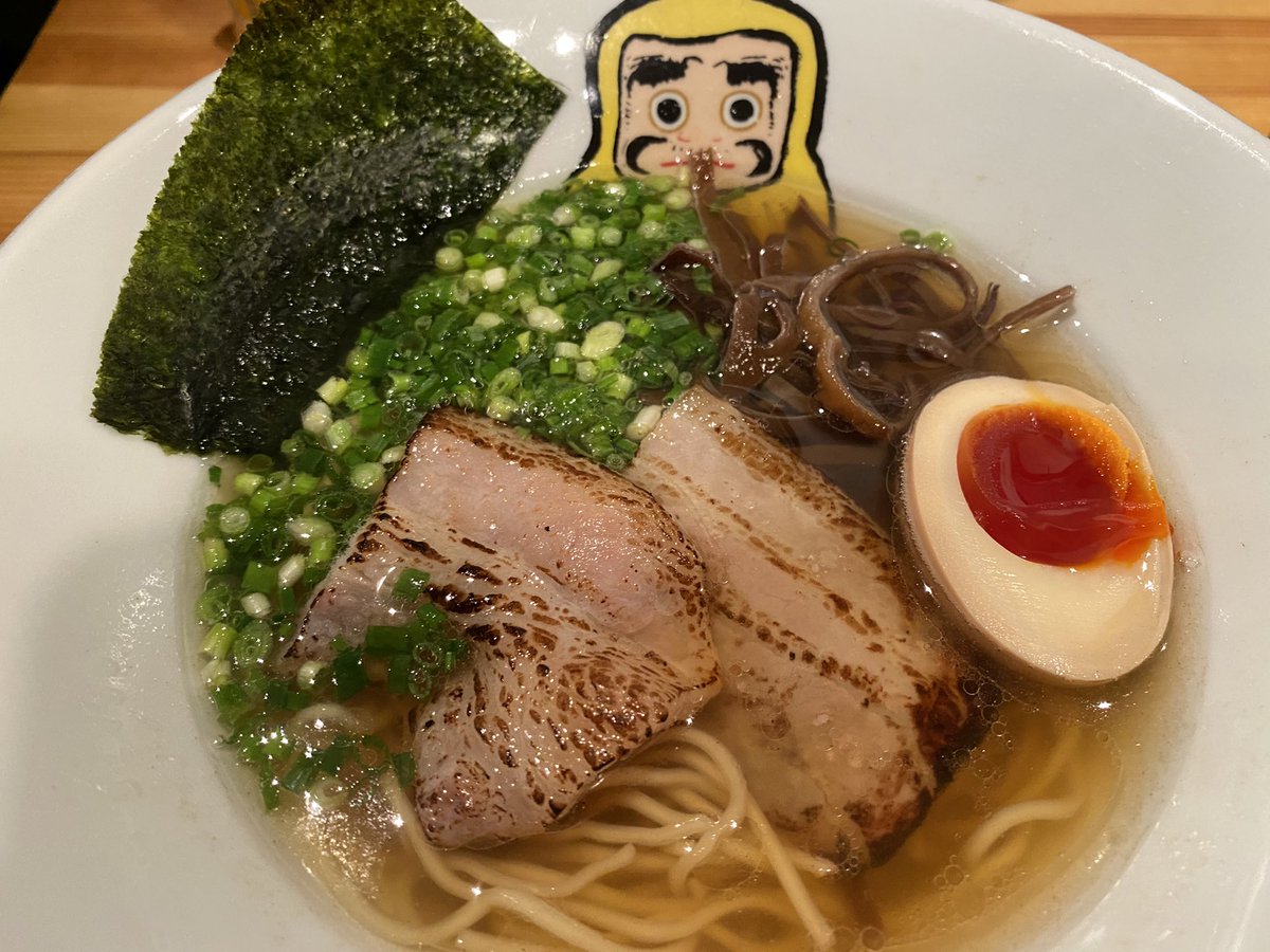 INDIGO3752's tweet photo. この時間にラーメン カレー食えるの3150やんけ
しかもどっちも美味いしね
#カレー #ラーメン #サイフォン
#大重食堂 https://t.co/I3lYZL7gZO