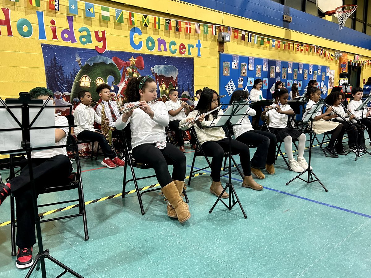 SonyGrandoit tweet media