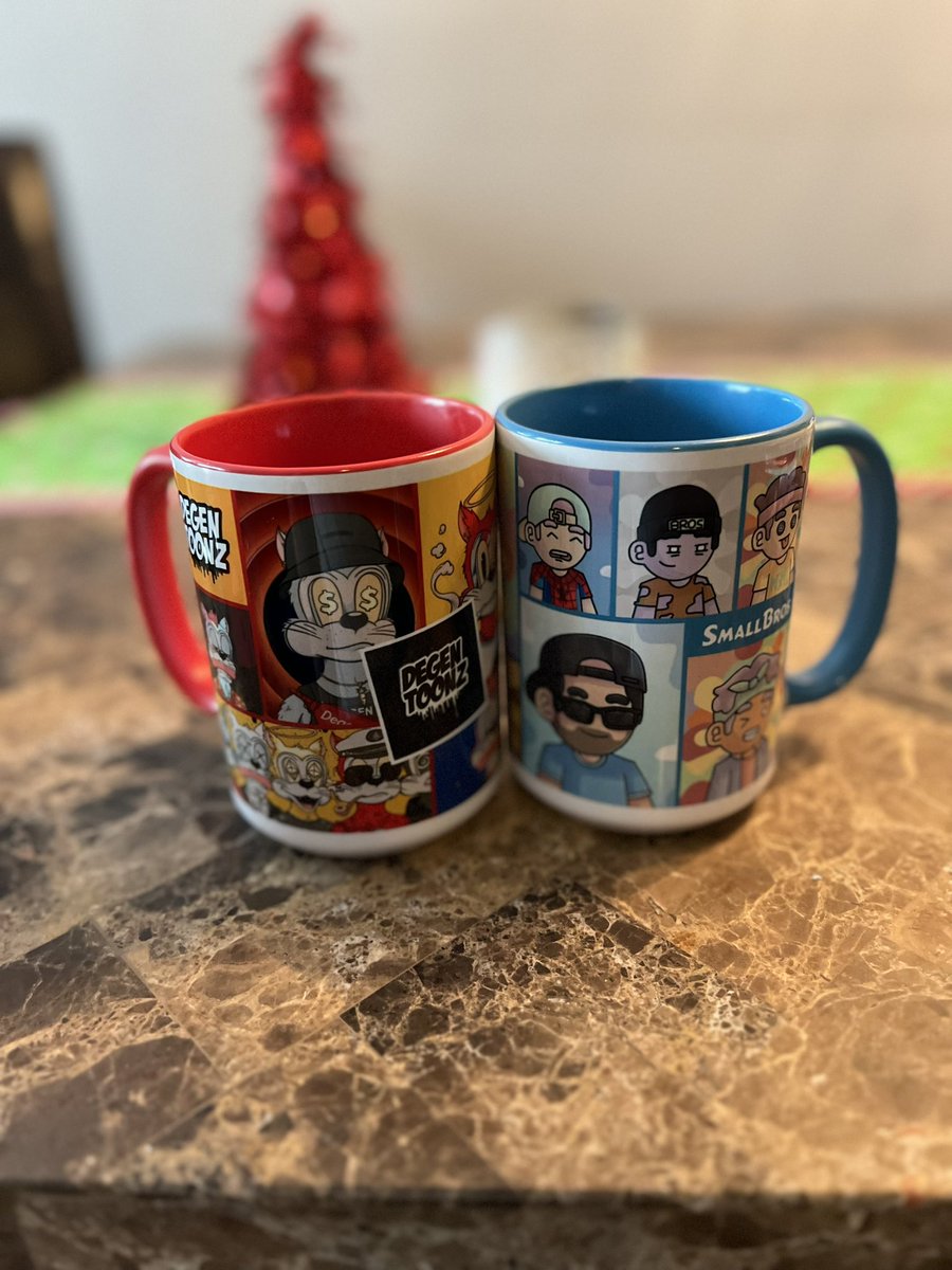 CryptoBorg716's tweet photo. Had to get me some GM mugs showing off my two favorite communities @DegenToonz and @SmallBrosNFT! ☕️ 🥇 https://t.co/nGyl1BOu15
