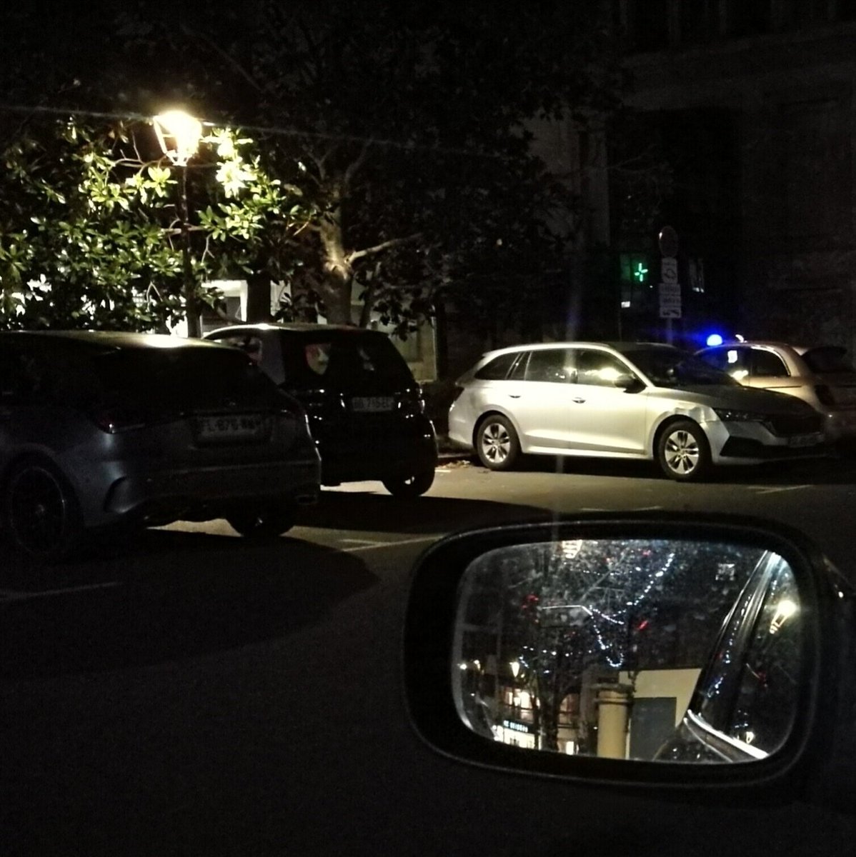 jclabourier's tweet photo. Lumières dans la #ClermontFerrand https://t.co/G5UNiwwaG5
