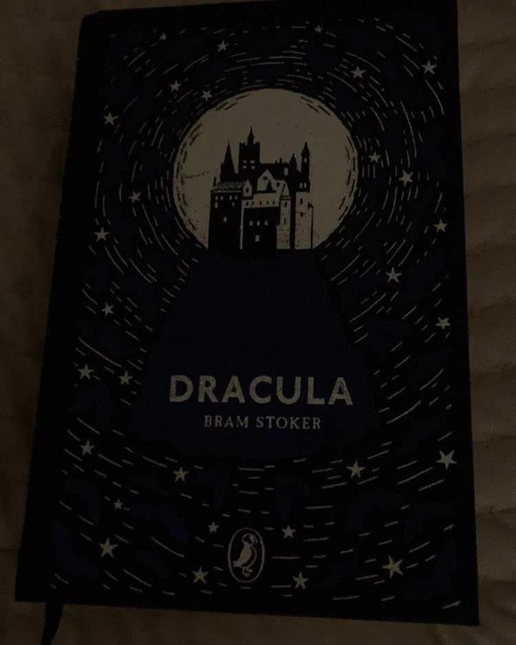 RLMcCrorie's tweet photo. I’ve just started reading this and I love it so far! 🧛🏻‍♂️🦇 #booktwt #books #Dracula https://t.co/VPBTrtFpDZ