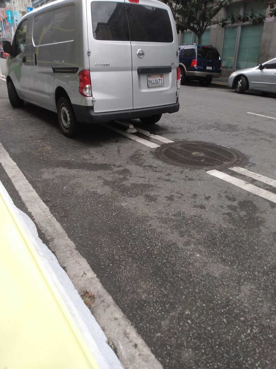 EverySF311Bike's tweet photo. 201 Jones St, San Francisco, CA 94102, USA

Van in bike lane
Make/Model: Nissan
License Plate: 96406t1
Color: Silver

https://t.co/cW5MdSosvg
2022-12-26 14:22:32 https://t.co/aQt58BoO7Z