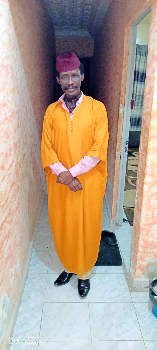 MaamCheikh7's tweet photo. "Ablaye Bara Diop disait que le leader est celui qui sait faire des ruptures douloureuses.C'est ce qu'a fait Al Maktoum en rompant avec des pratiques du passé."De la fidélité dans l'infidélité,pour reprendre Souleymane Bachir Diagne ! " 
Serigne Ndiaye 

Jour J-3 https://t.co/zRK1f50zfz