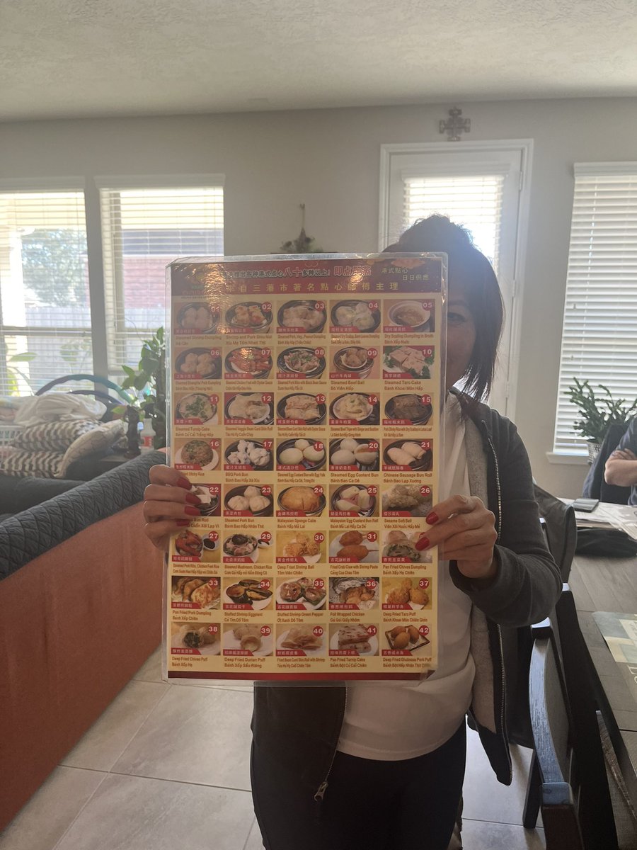 jackalacka5914's tweet photo. My mom took this restaurants menu cause she thought it all looked yummy https://t.co/gOpg5Er9xX