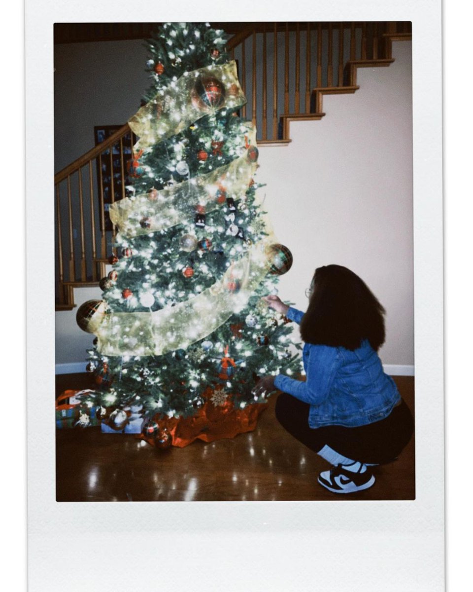 britthedoll's tweet photo. Merry Christmas xoxo ♥️♥️ #MerryChristmas #HappyHolidays #decorations https://t.co/6be92t0pMA