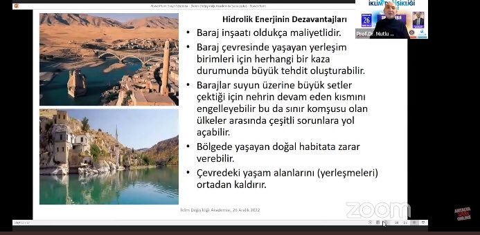 SermetTuba's tweet photo. @antalyailtarim @AnkaraUni @VahitKirisci @ersinyazici1 @gokhankaraca_ #İklimDeğişikliğiAkademisi
#GelecekTarımda
3. Yoklama https://t.co/uOXwvQahr1