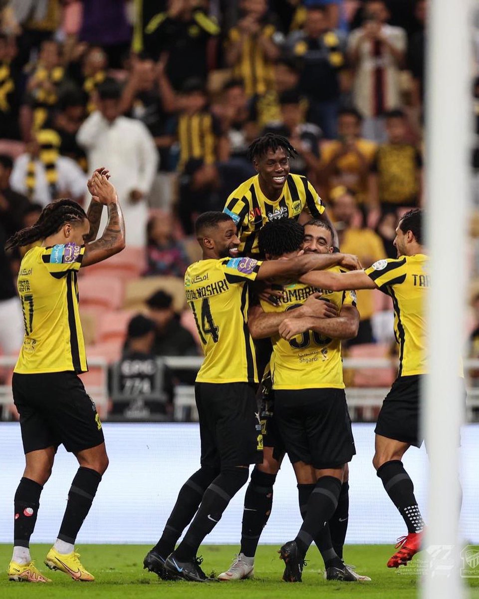 Hamedallah_9's tweet photo. الحمد لله على الفوز و مبروك يا جمهورنا العزيز و القادم افضل ان شاء الله 🖤💛 https://t.co/R5LZc3uIob