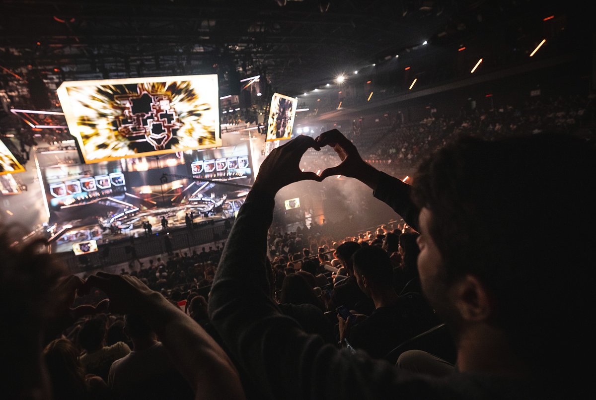 ValorantEsports's tweet photo. That's a wrap for #VCT 2022! Thanks for an incredible year.

We'll see you in 2023 👊 https://t.co/TzHoe9gkOC