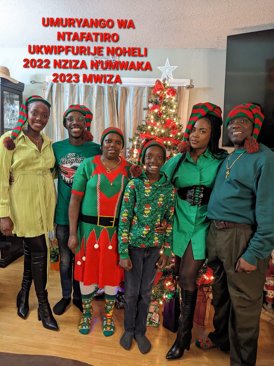 13ndya's tweet photo. #Bgake. #Noheli2022 nziza. Imana #KristuYezu aguhe urukundo n’amagara. #Gwīra https://t.co/18vfCiIQiR