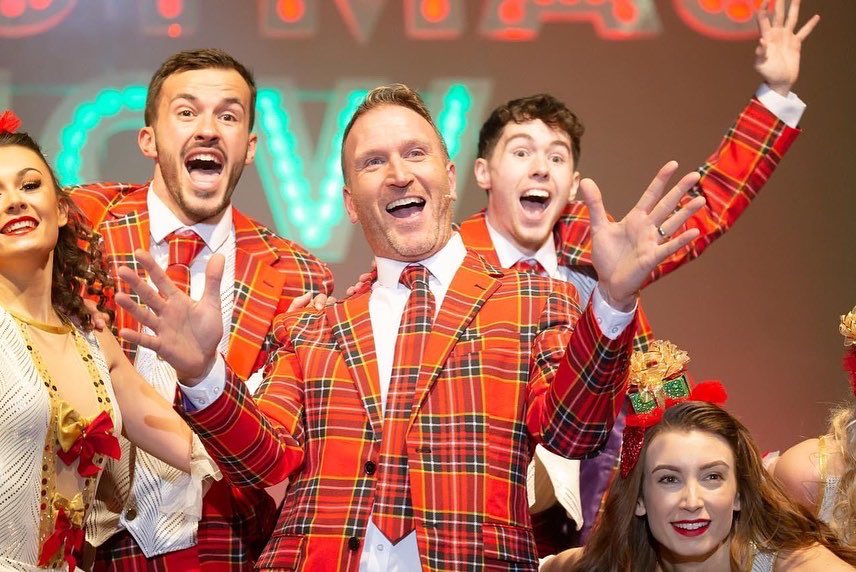 Adam_Robinson01's tweet photo. Baffled that it’s been over a week since the last show 🤯 @scshowclacton 🎭 Miss all my cast members so much 💔 Can’t thank @AJLTheatrical enough for such a fabulous first contract 💖 https://t.co/SnlL6BTxTc