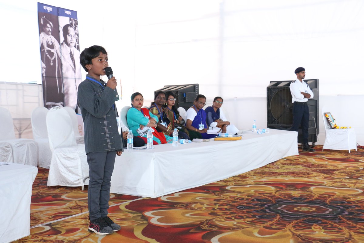 bamcefworld's tweet photo. 39th BAMCEF National Convention Second Day, Women's Awareness Session Highlights.
#BAMCEF #unityofmulnivasi #39thnationalconvention #KALYAN #maharashtra #kamlakantkale #dinabhanaji #dkkhaparde #KanshiRam https://t.co/hEMwOYW8Mt