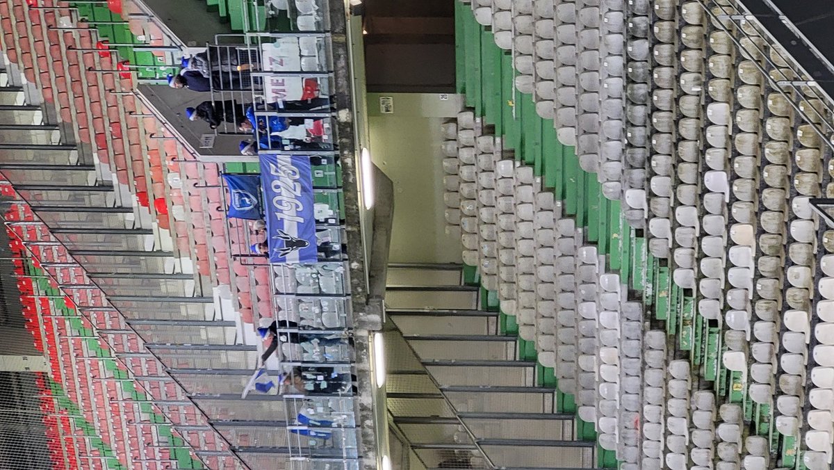 ASMFC2706's tweet image. #FCMCNFC quelques niortais qui ont fait le deplacement