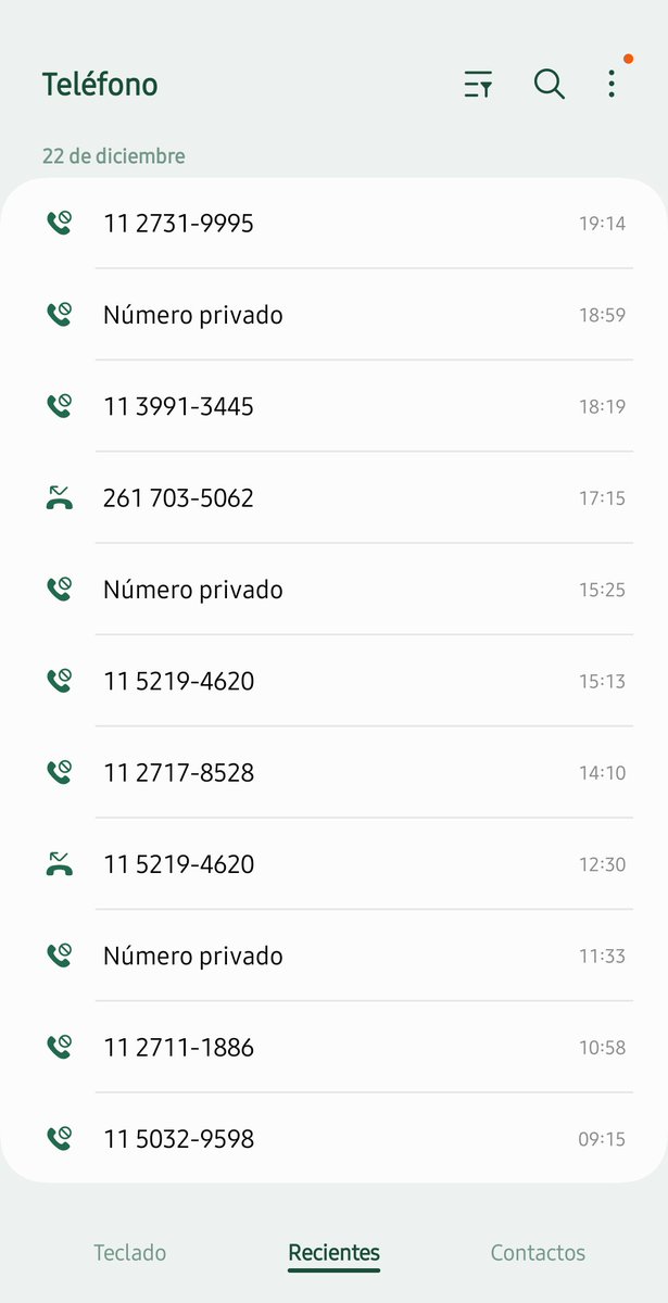 Pauantolini's tweet photo. La de @Movistar hoy me dijo MALEDUCADA porque le dije que me tenían podrida de llamarme. Osea, VEINTE VECES POR DIA me llaman. No tengo Movistar, atiendo y la mitad de las veces me cortan. Algo se tiene que poder hacer. Una denuncia a @BAconsumidor tal vez? https://t.co/GJZNQBC7Lh