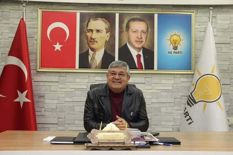 rizaposaci's tweet photo. Efeler İlçe Teşkilatımıza Çat Kapı yaptık, hoş sohbet ettik. https://t.co/Nv61DVKfrb