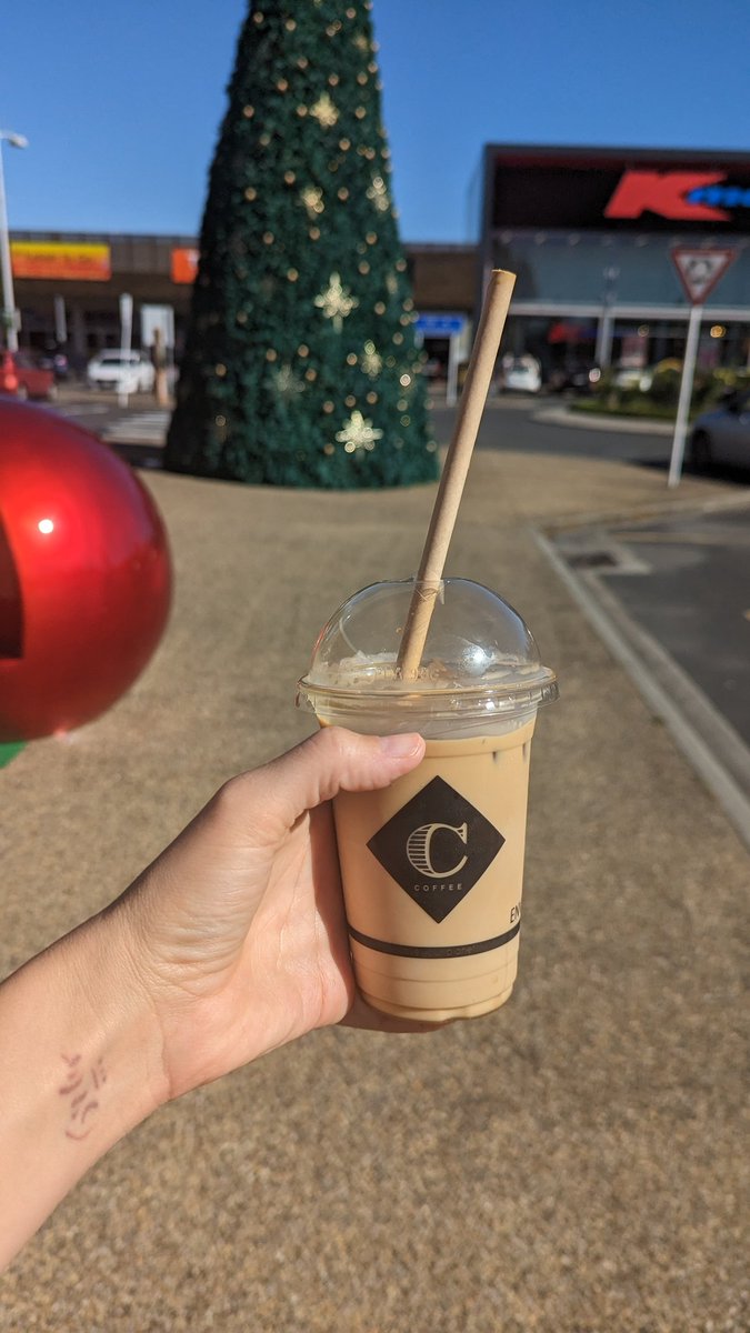 allenDcassandra's tweet photo. @EmmaVitz As a Canadian visiting, I relate. Ordered this iced coffee from Coffee Club in Tauranga this morn and said "without ice cream pls". They said "our iced coffee doesn't have ice cream". Got this syrup with a hint of coffee 😐. Tried my best. At least it looks good! https://t.co/wIe54YE64t