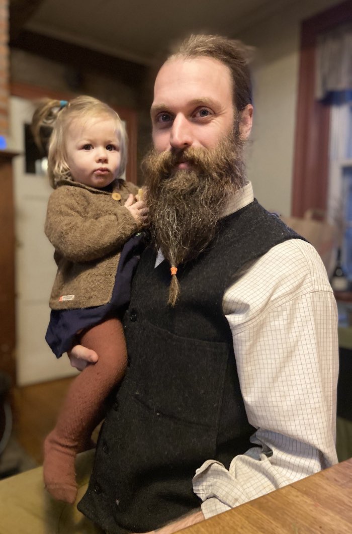 MichaelTG09's tweet photo. The modern State looks to monopolize claim on all authority. That is why fatherhood and masculinity are so aggressively targeted. Family is a naturally ordered hierarchy (patriarchy)  that challenges the technocratic hierarchy of the modern State. The world needs more fathers. https://t.co/y61hFA0GpJ