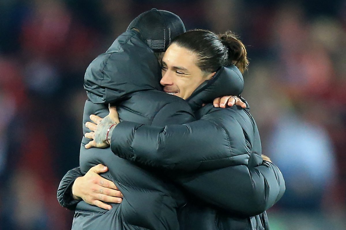 FabrizioRomano's tweet photo. Jurgen Klopp: “Darwin Nunez played an incredible game. He will score goals, I have no doubt about that”. 🔴 #LFC

“He gives us so much more than that - he will score... everywhing will be fine. This game by Darwin was exceptional”. https://t.co/Noqms4F8H9