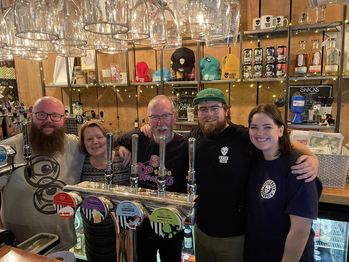 TopRopeBrewing's tweet photo. #12DaysOfPositivity Days 6 and 7
A double header today as we were a touch busy yesterday, this year we had the pleasure of hooking back up with our friends at @fiercebeer and had the honour of taking over both @FierceBarEDN and @FierceBarMCR at the same time! https://t.co/OLJosdJqaV