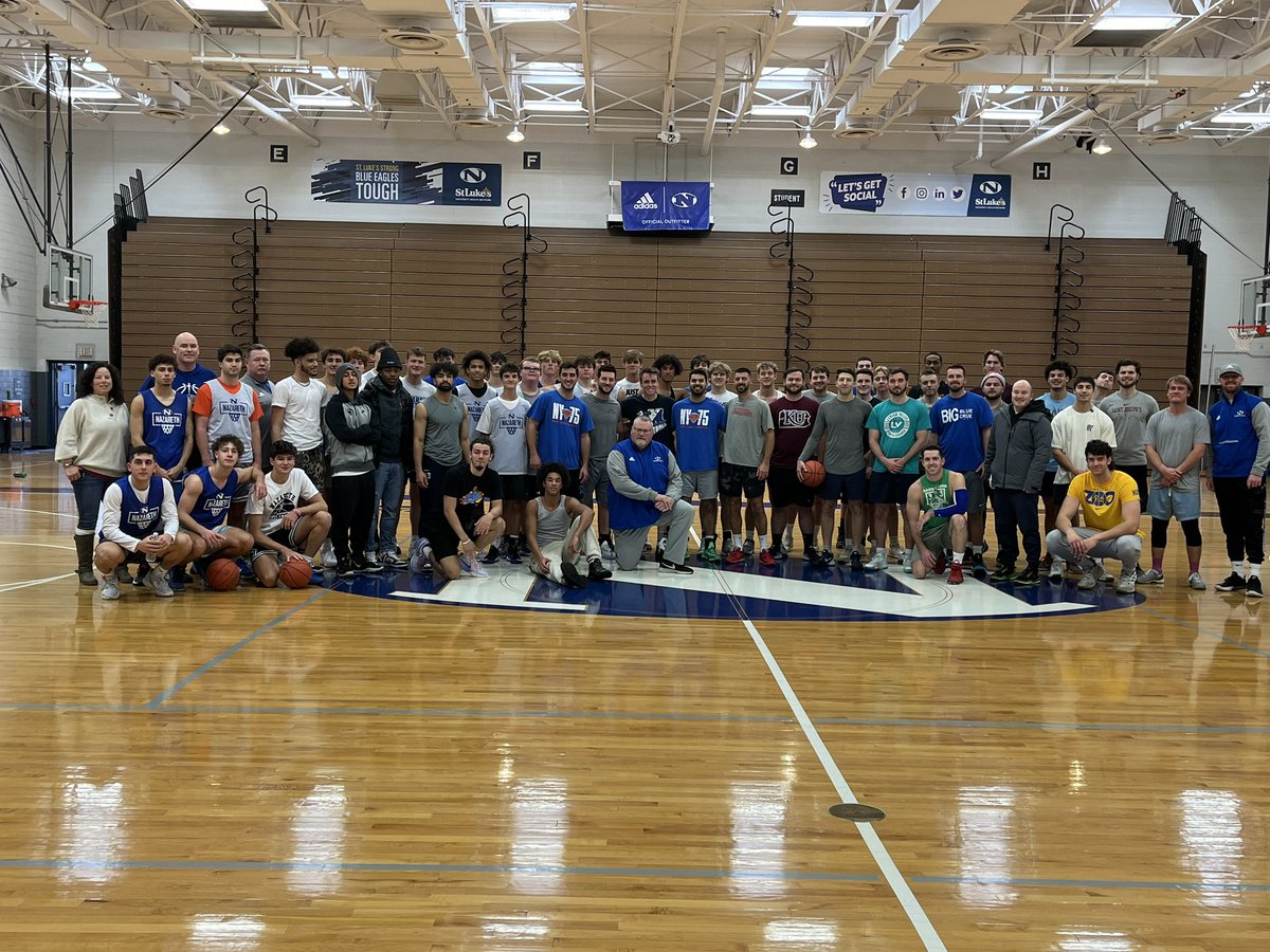 Alumni Practice!!  🔵🦅🏀
#blueeaglefamily #together #memories #45alumni