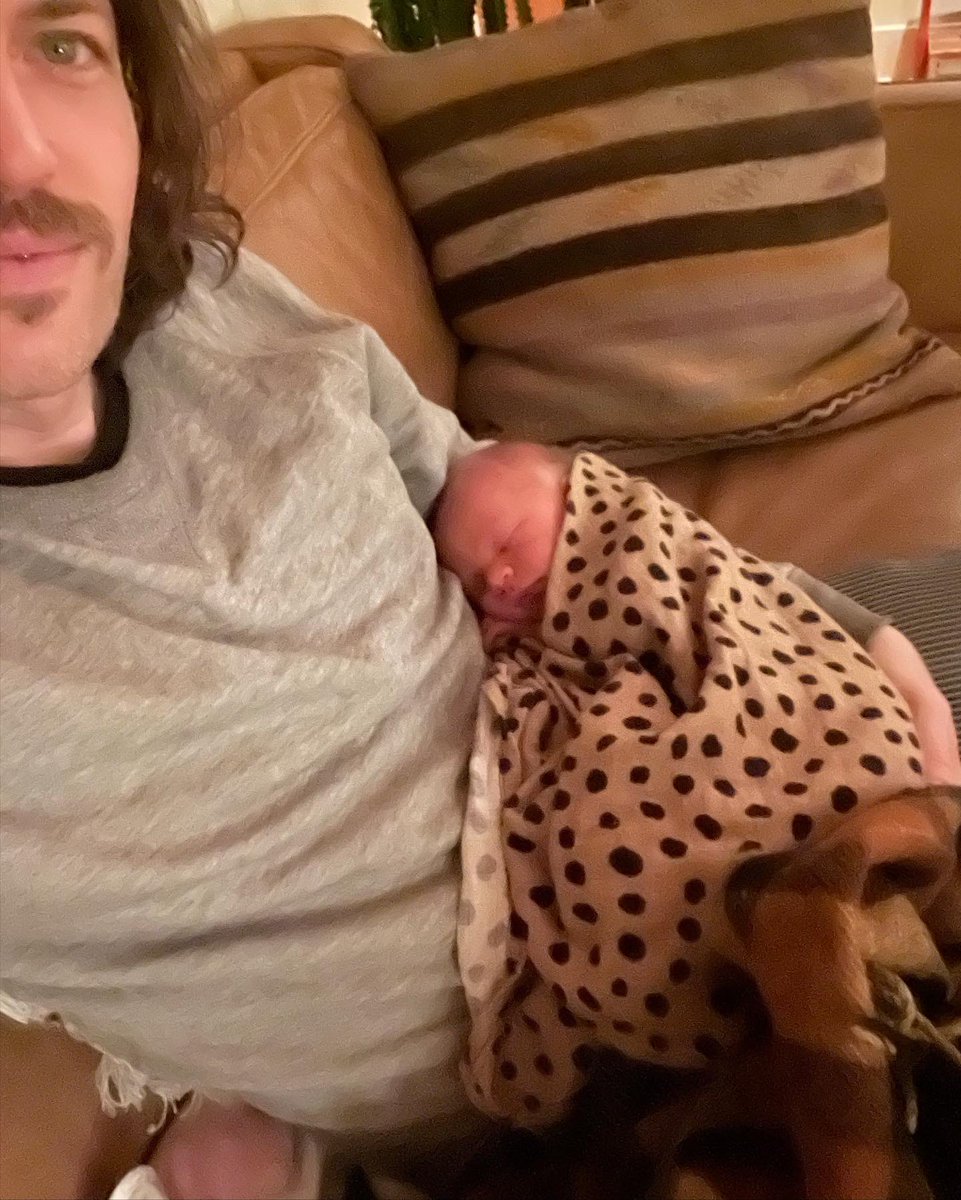 bigbenmorrison's tweet photo. It’s been a busy Christmas season over here. We welcomed our new baby boy into the world just after noon on December 18th - he came 3 weeks early! We’re still testing out names over here but I’ll send out an update when we figure it out. Taking suggestions in the meantime… https://t.co/ZTeS7yOoIm