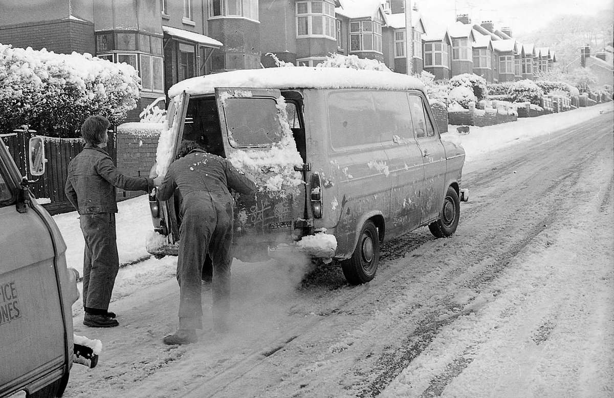 CForetime's tweet photo. Snowfall in the UK
Colourized #1970s
@bt_uk https://t.co/yQCCMchtxW