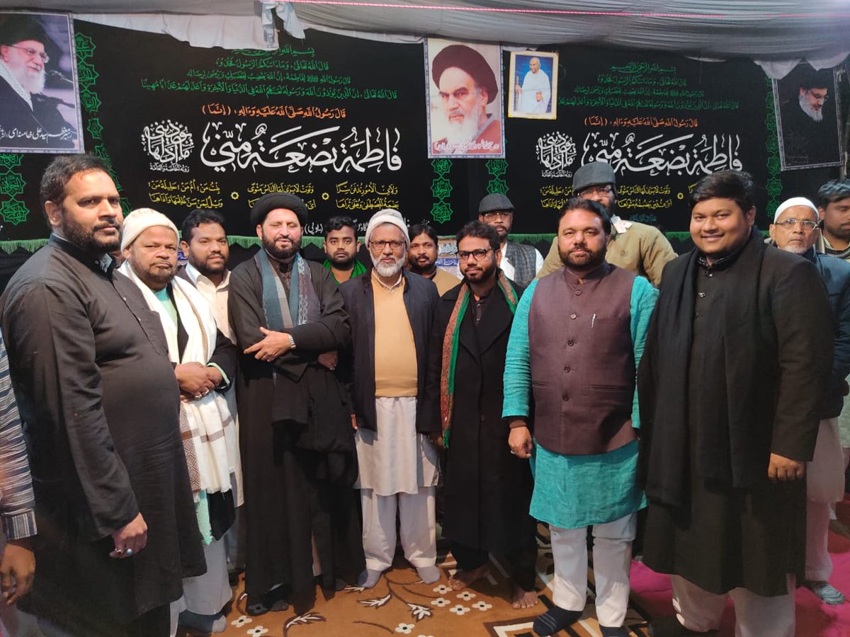 Askari_zam94's tweet image. 5th Majlis Ayyam E Azaye Fatimiya Badagaon Ghosi
Khitabat Maulana Syyed Nazar Zaidi Zainabi Sb
 #Ghosi_Azadari #fidak
#FatimaAlZahra #bulb #Martyrdom_OfBibiFatima