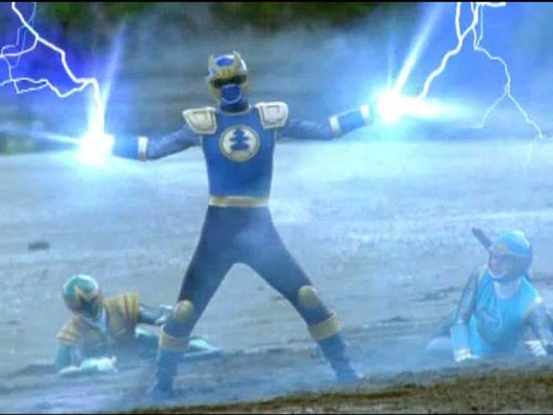 Captain_Subpar's tweet photo. While the ending arc felt forced as if it wasn't planned, it still wrapped up the show in a satisfying manner. #PRNS was always good at knowing when to adapt #Hurricaneger for the main narrative and when to do its own thing. It blended both to craft a truly unique product. (4/5) https://t.co/dKoRT31vQu