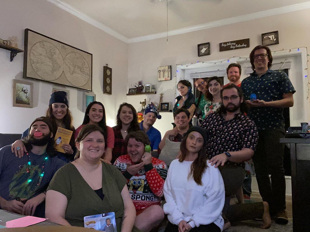 calpal910's tweet photo. Forgot to post - I had a great time with friends this holiday season. Thankful for these friendships ❤️💚
#christmas #merrychristmas #happyholidays #holidays #party #gettogether #birdcallcast #castparty #celebrate #tistheseason https://t.co/I999D2OdW7