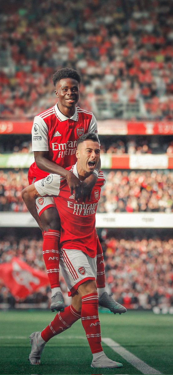 StatmanDave's tweet image. Bukayo Saka (11) and Gabriel Martinelli (8) have a combined 19 goals and assists in 15 Premier League games this season. They are both 21 years old.
Outstanding. 🤯