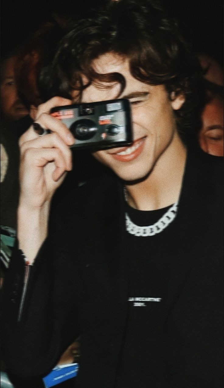 Happy birthday to timothée chalamet 