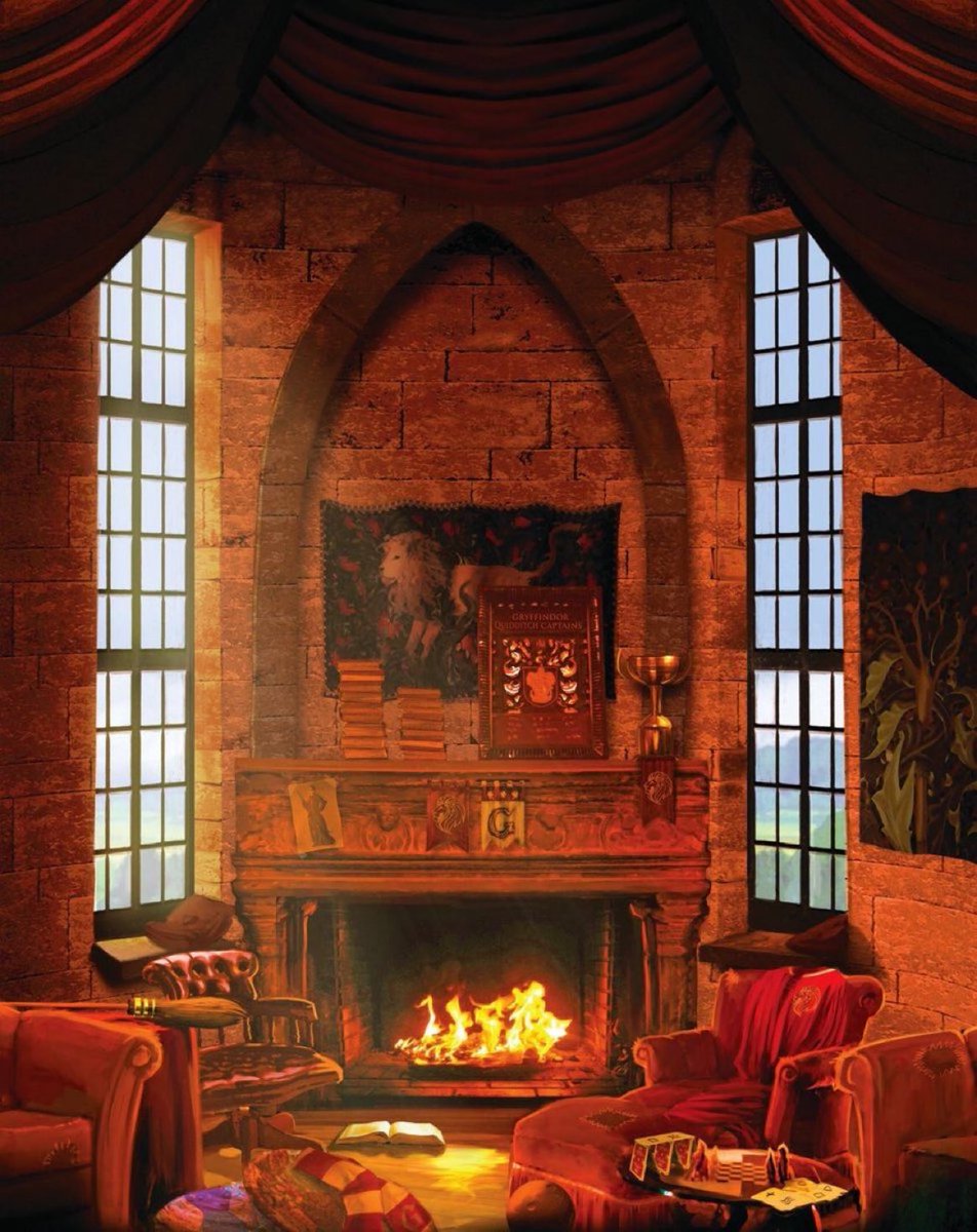 HPotterUniverse's tweet photo. "Everybody got up late on Boxing Day. The Gryffindor common room was much quieter than it had been lately, many yawns punctuating the lazy conversations."

-Harry Potter and the Goblet of Fire https://t.co/vjej7XPNaS