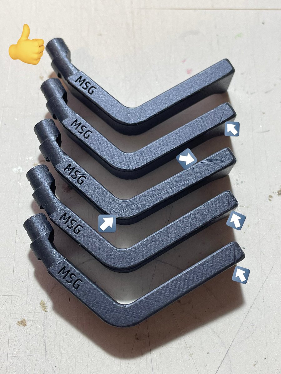 「コミケで頒布する89式小銃用 #延長槓桿 傷あり特価品の傷の具合です。各画像1番」|yohのイラスト