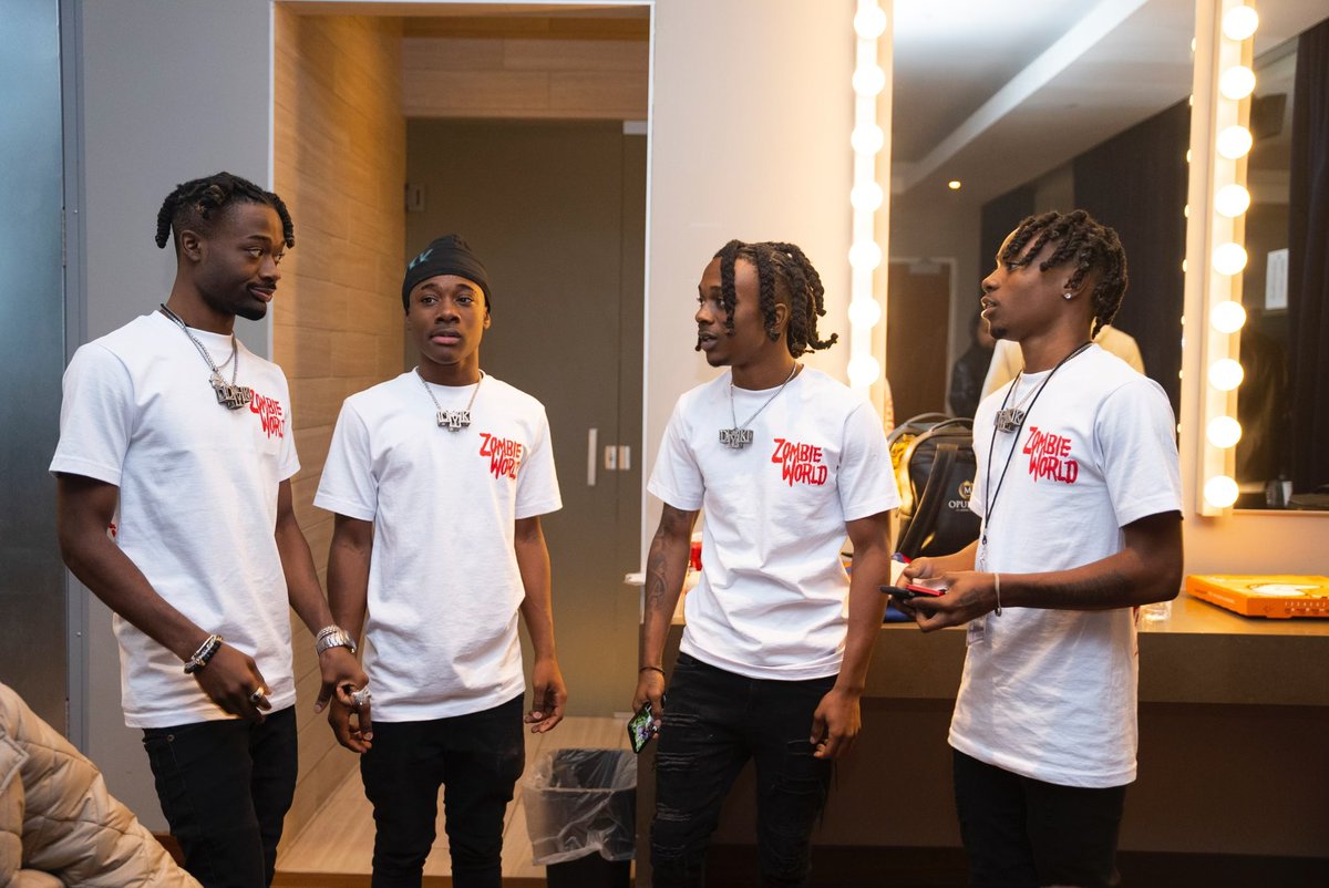 dykingz's tweet photo. We back on twitter  time to pop it 🗣️ #bloodbrothers #dykingz #explorepage https://t.co/ve8vAlusa2