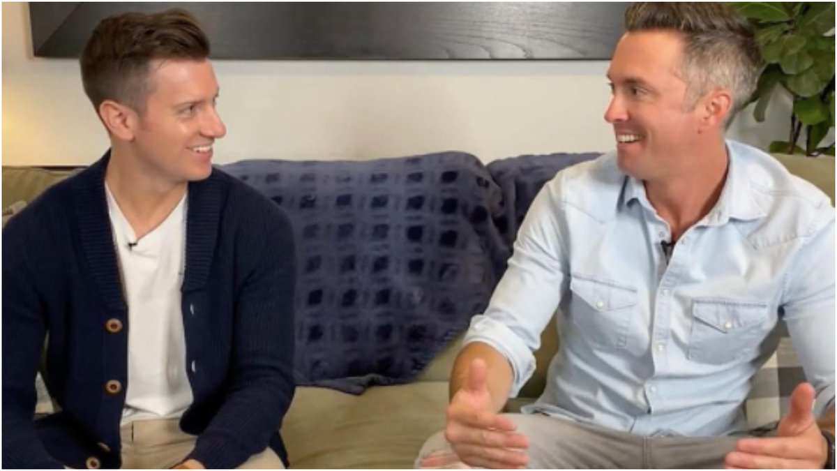 thKuShutMeDown's tweet photo. #CoupleAlert
Colin & Bobby
😂😂😂😂😂😂😂
#BelowDeck ⚓#GalleyTalk https://t.co/rD2tKN07JE