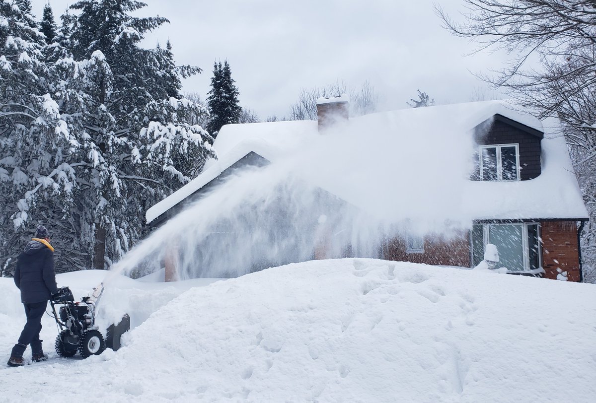 IT's A #BlogPost: No matter what, always pay it forward! #muskoka #ChristmasDay  #Snowmageddon #thatisall
Click here: yagottalaughaboutit.blogspot.com/2022/12/our-gr…