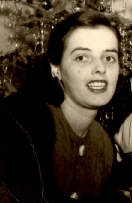 alicewillhelp's tweet image. Happy birthday, Alice.  

Born in 1924, her life was not easy.  But she tried her best, especially after she became a single mother.  My sister and I are thankful that we can now help other kids, the way she helped us.