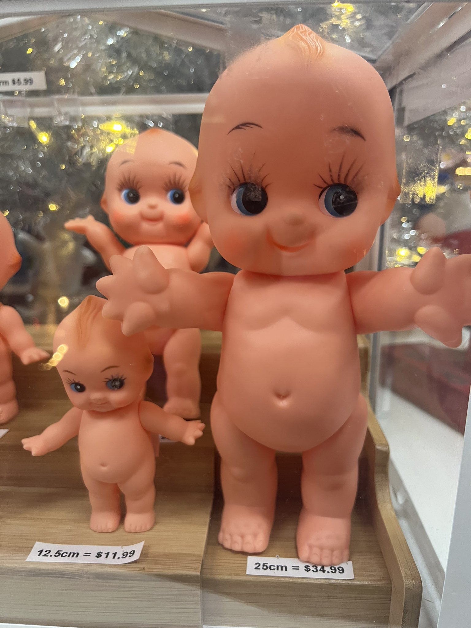 Oxillery on Twitter: "my nudes got leaked https://t.co/WheCccctef