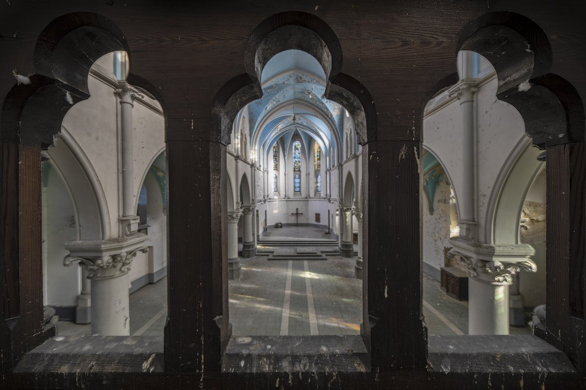designloos's tweet photo. Heb jij deze verlaten kerk al gezien? https://t.co/WJb30zPkzw
#verlaten #kerk #fotografie https://t.co/4s5mSNzr4u