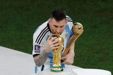 FutbolSelecto's tweet photo. Hablamos de fútbol,
Nos reímos un rato.
Venite, te espero. 

https://t.co/rh2NeIwYXh https://t.co/P8GQ78N41X