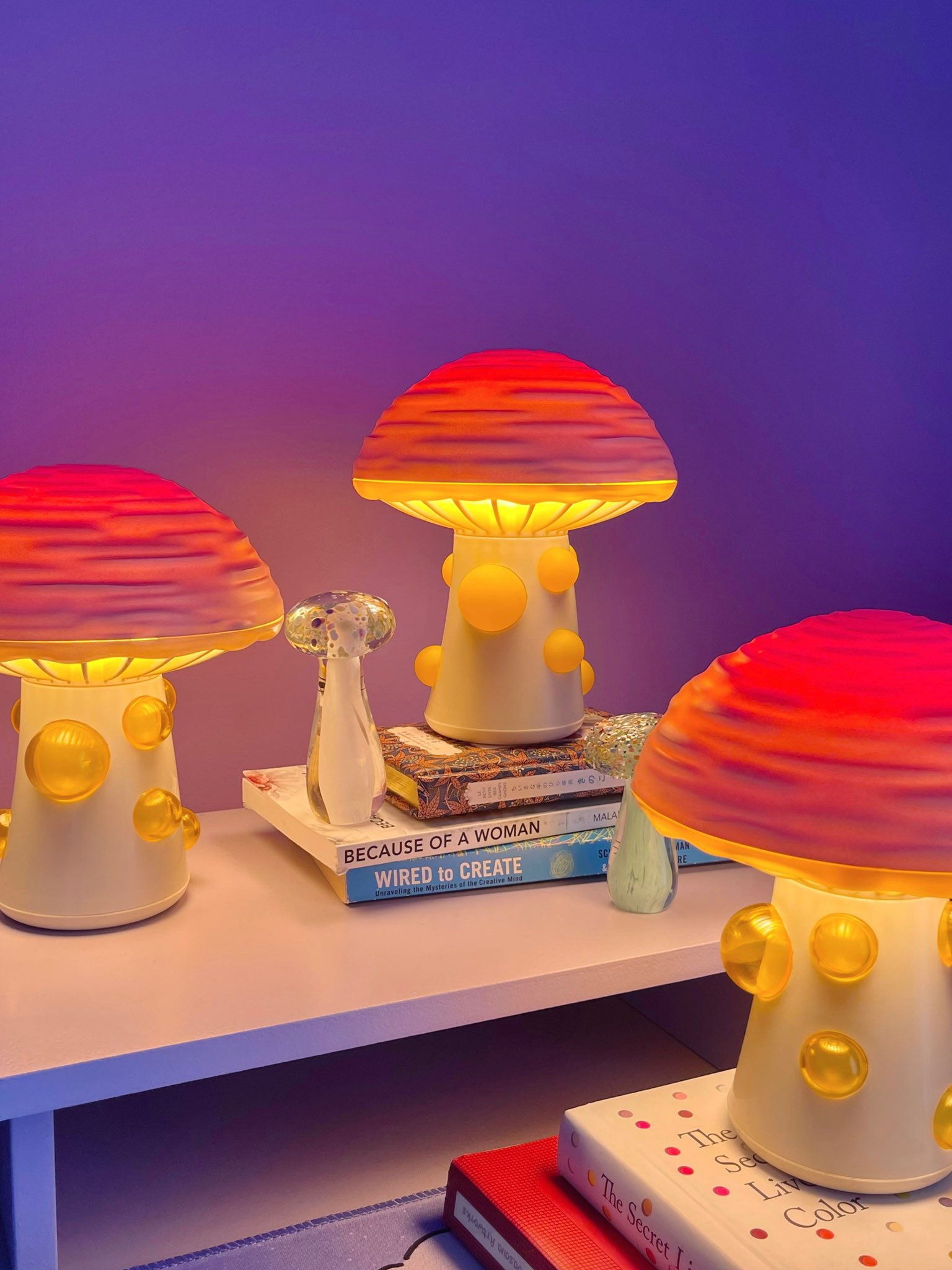 Wrinkled Peach Mushroom Lamp