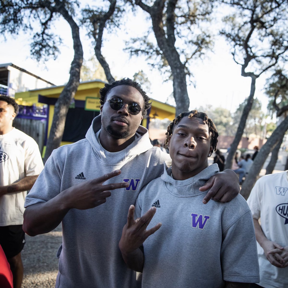 UW_Football's tweet photo. Alamo shenanigans 🎢 https://t.co/DpinkRD76m