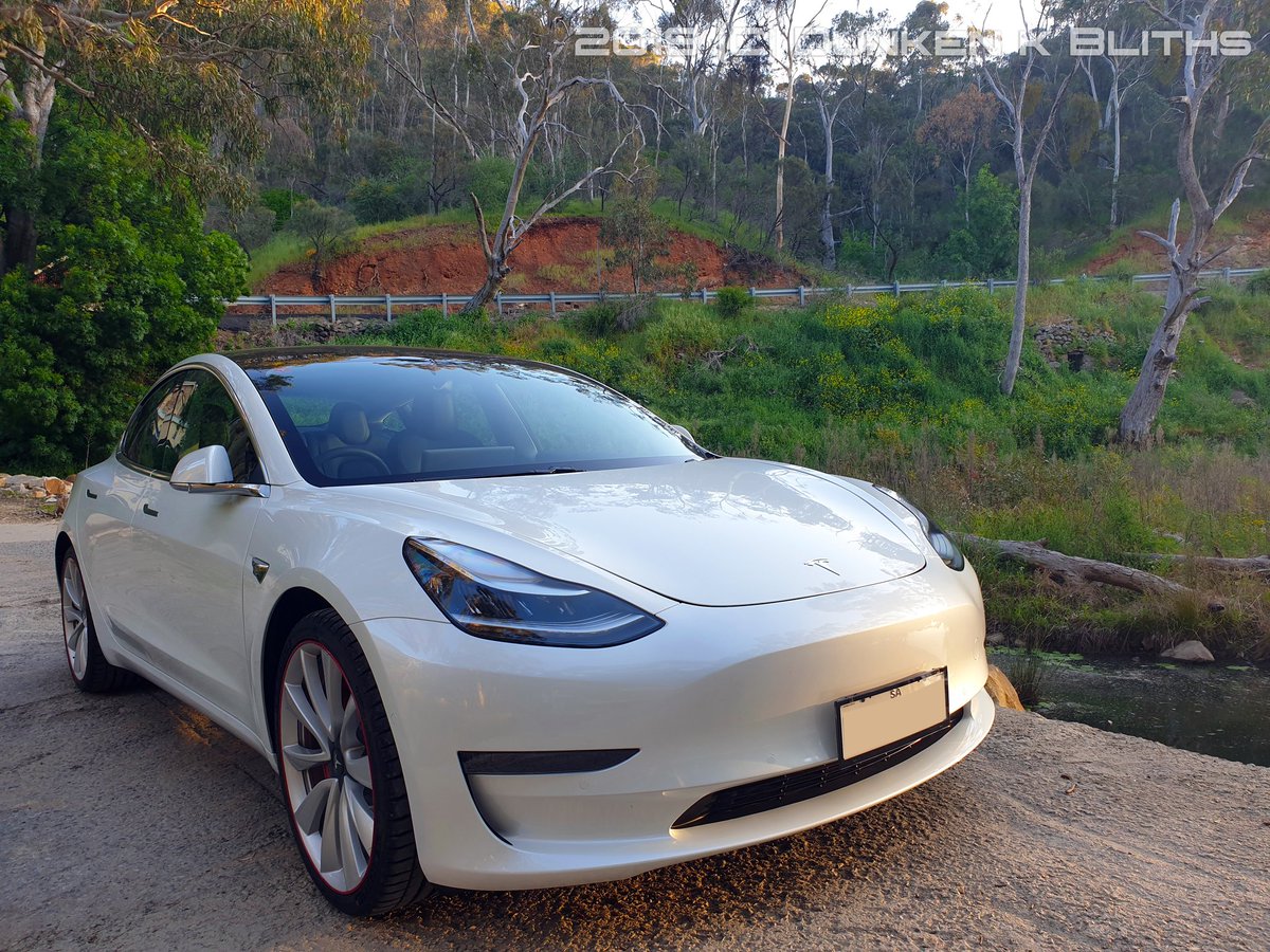 DunkenKBliths's tweet photo. Another controversial post
Had this car over 3 years now. One of the first batch to hit Australia.
Average milage per year...has cost me nothing to run and hasn't needed a service. Still running on the original tyres. One of the best cars i have ever driven.
#Tesla #Model3P https://t.co/twsP8TvW0X