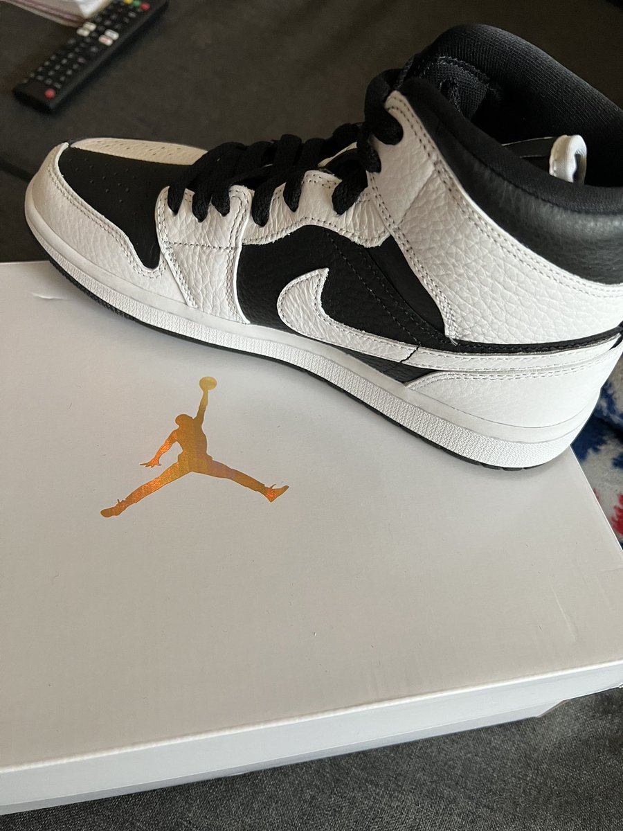 Got my first Jordan’s… 🔥🔥🔥🔥🔥