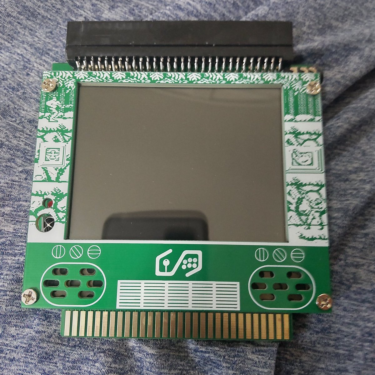 starmanblues's tweet photo. 届いたのに先送りしてる。アクリルカッターやノコギリで切れるかな?
#MSX #MX101 https://t.co/6O5gwBJeVy