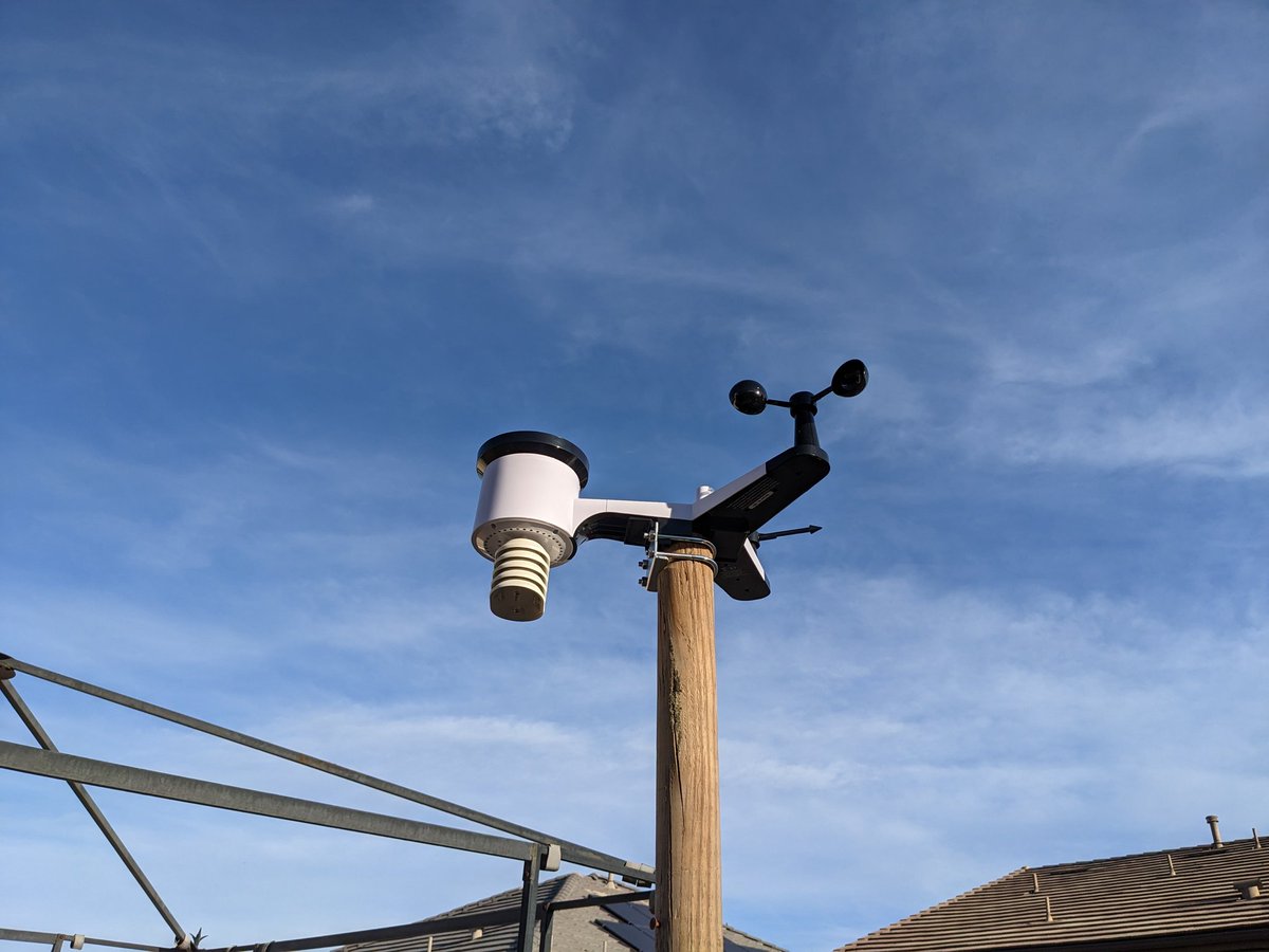 zero_divide_1's tweet image. Got my new AmbientWeather WS-2902 weather station I got for my birthday up in the backyard. #UnapologeticNerd
